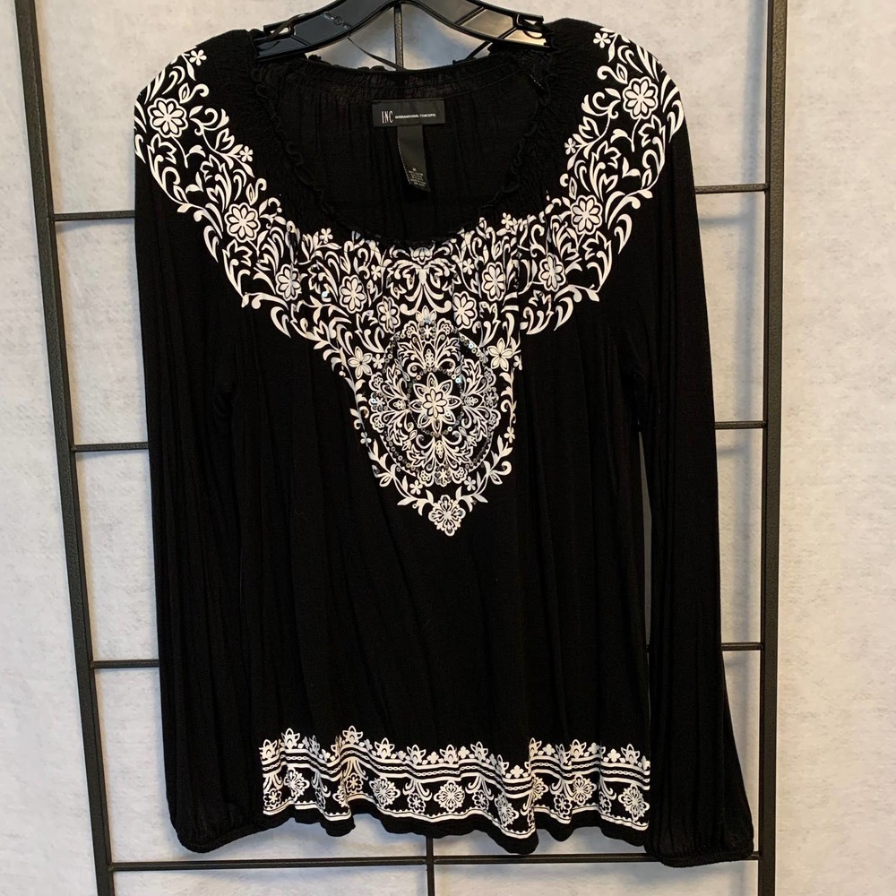 I.N.C. Top with Floral Neckline Black and White Women's Size Medium